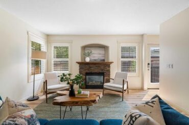 Single Family for sale - 417 50 Avenue SW, Calgary, AB T2S 1H4