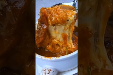 Classic French Onion Soup #shorts #shortsfeed #recipe #cooking #youtubeshorts #food #fallrecipe