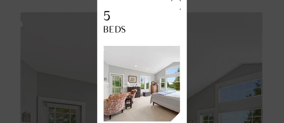 7854 Stroud Avenue North, Seattle, WA 98103 7854 Stroud Avenue North, Seattle, WA 98103