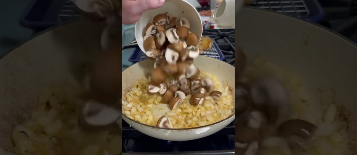 The BEST Chicken Chasseur #shorts The BEST Chicken Chasseur #shorts