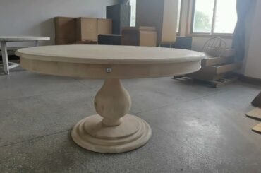 Design That Inspires Anyone // Beautiful French Style Dining Table Design From Oak Wood / Untreated