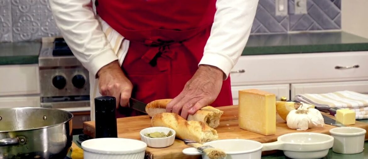 Bites by Eydt” – French Onion Soup with Crostini Bites by Eydt" - French Onion Soup with Crostini