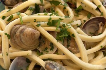 Pasta with clams 😍🤌