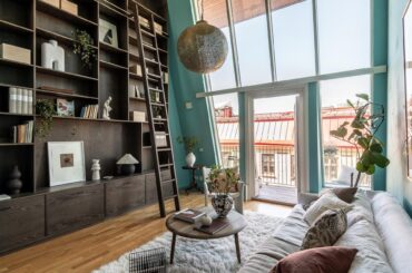 Loft apartment with floor-to-ceiling windows in Linnéstaden, Gothenburg, Sweden [1920x1280]