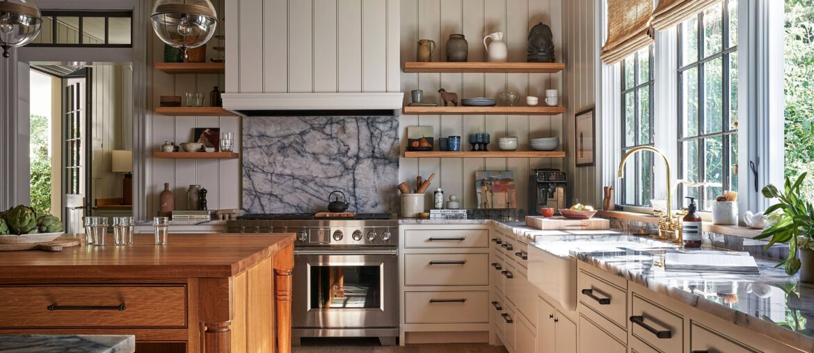 Kitchen in a renovated ranch house, Forest Hills, Nashville, Tennessee [6600x4402]