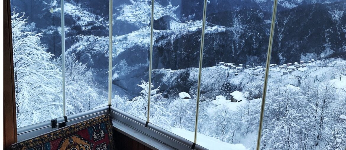 Simple but gorgeous. Trabzon-Turkey [1536x2048]