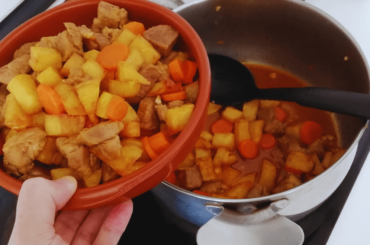 Stewed Pork with Carrots and Fried Potatoes
