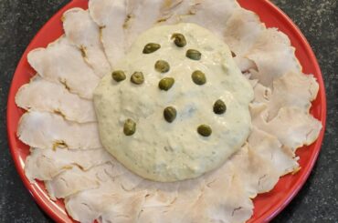 Vitello Tonnato ― only that it's not veal (vitello) but pork, so perhaps this should properly be named Maiale Tonnate [instructions in the gallery from right to left]