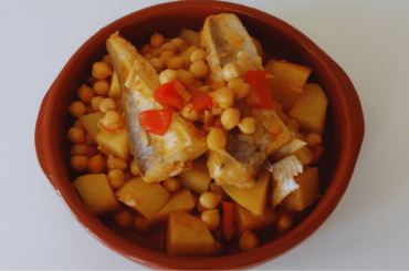 Chickpeas with Hake Fish and Potatoes