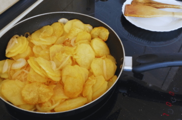Fried Potato Slices and Onions