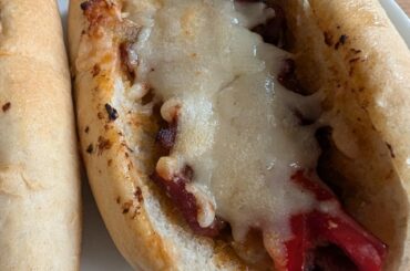 Improvised some smoked beef tongue paprika sandwiches