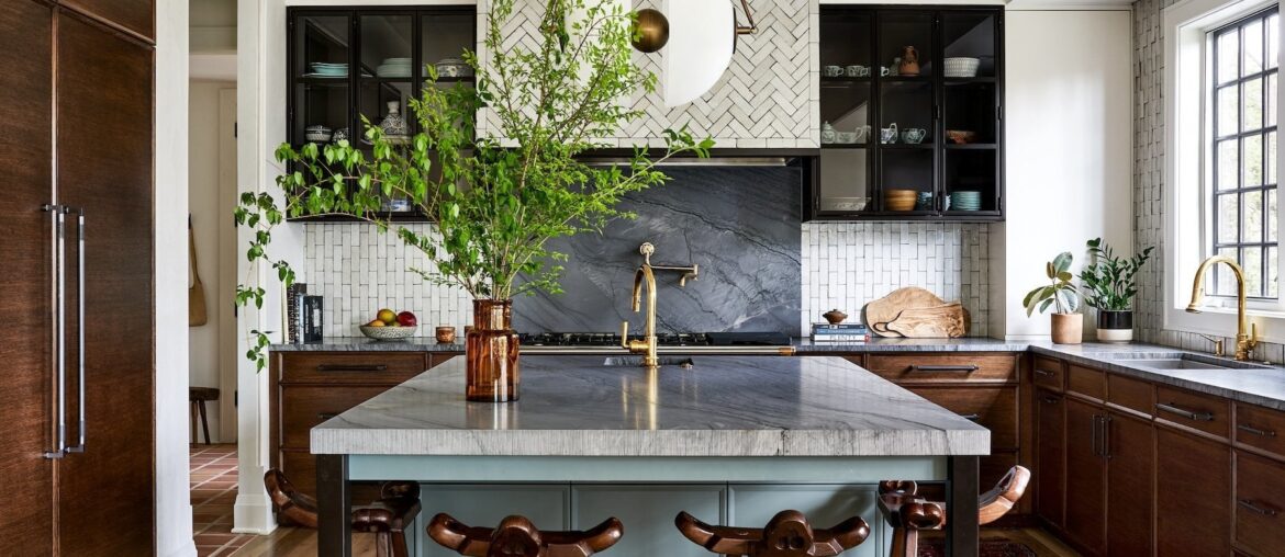 Kitchen with a range hood clad with herringbone patterned tiles, Washington, D.C. [1800x1200]