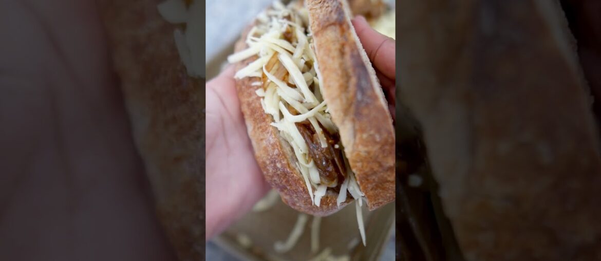 French Onion Grilled Cheese #charbroil #recipe #grilledcheese #flattop #griddlecooking