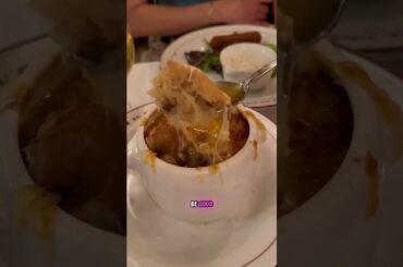 Dining at Au Pied de Cochon: one of Bourdain’s top Paris Bistros #ParisFoodie #vlog #travelvlog
