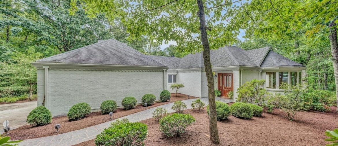 3075 Bent Ridge Ln, Salem, VA