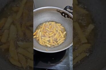 French Fries| Aloo Fries #cooking #easy #food #aloo #easyrecipe #viralshorts #aloo #frenchfries