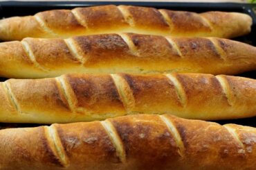 Bread Baguettes according to a French Recipe! Crispy and Fluffy French Baguette