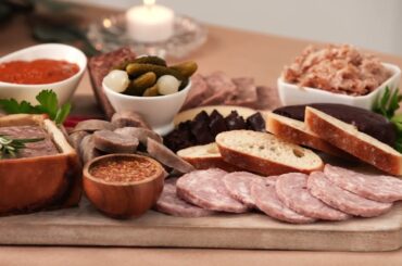 French Charcuterie Essentials Bundle - Gourmet Meats & Accompaniments