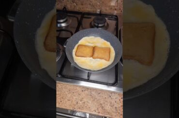 Savoury French toast| Egg recipe #shorts #shortsvideo #ytshorts
