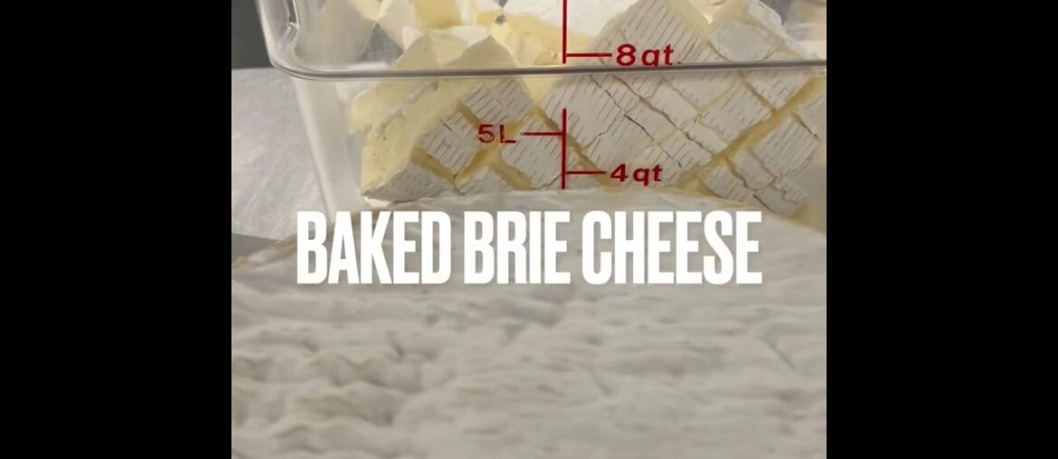 Delicious baked Brie with  French Loaf Bread  #food #yum #cheese