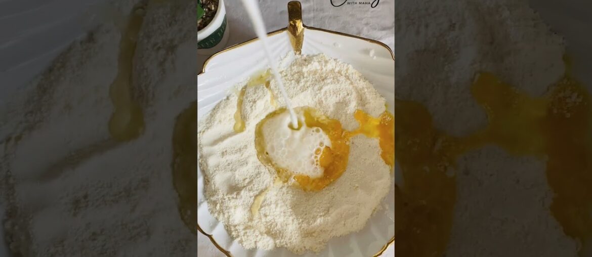 Classic French Lemon Madeleines #homemadesnacks #frenchpastries #easyfrenchrecipe #cooking