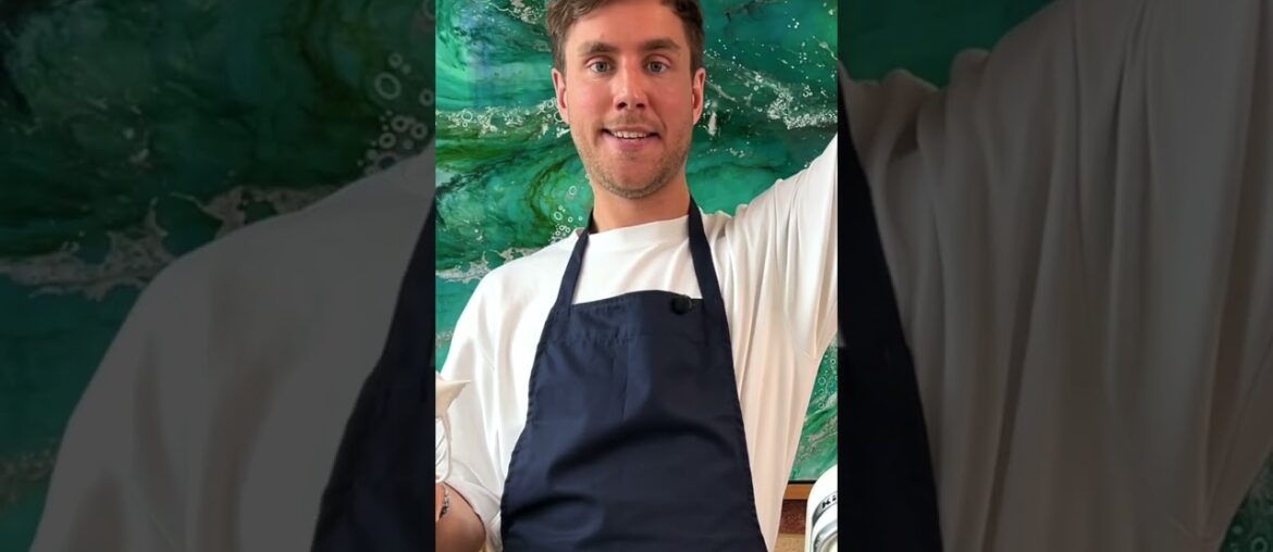 3 ingredient chocolate mousse!? #chocolate #french #egg #port #figs #sweet #pistachio