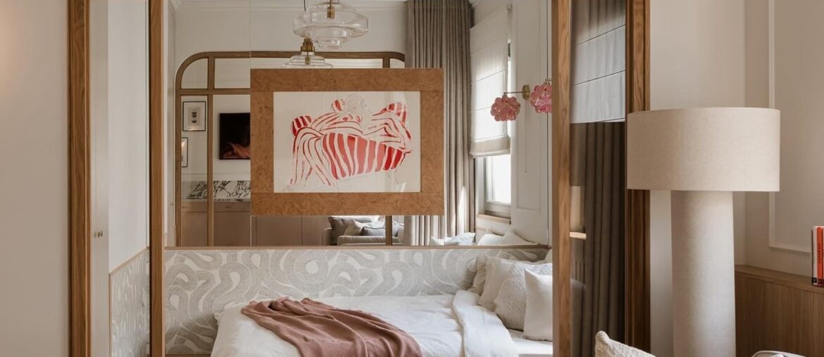 Interior of a studio apartment in Kraków, Poland. [1439x1436]