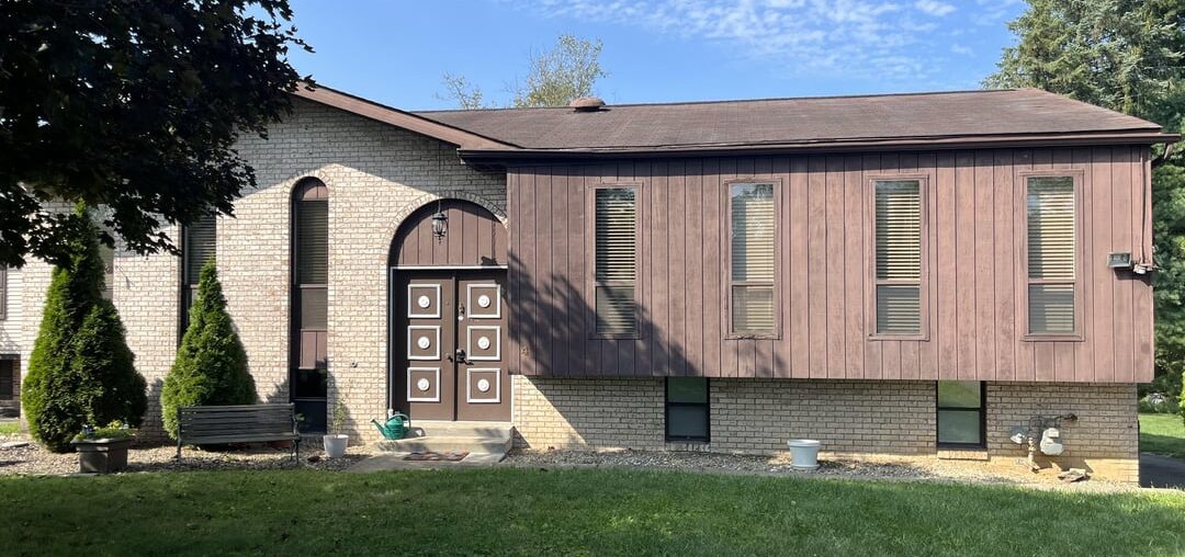 New siding and roof color help!