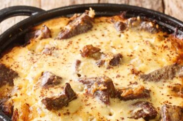 Delicious baked lamb with yogurt