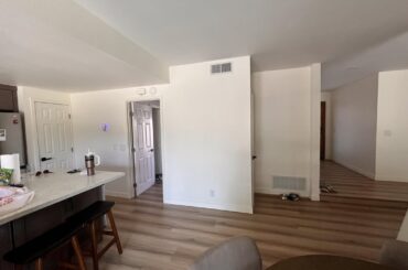 Can someone help me spice up my kitchen?