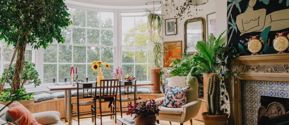 Huge bay windows in a Georgian house full of houseplants, Blackheath, Southeast London, UK [1600x1067]