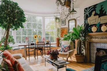 Huge bay windows in a Georgian house full of houseplants, Blackheath, Southeast London, UK [1600x1067]