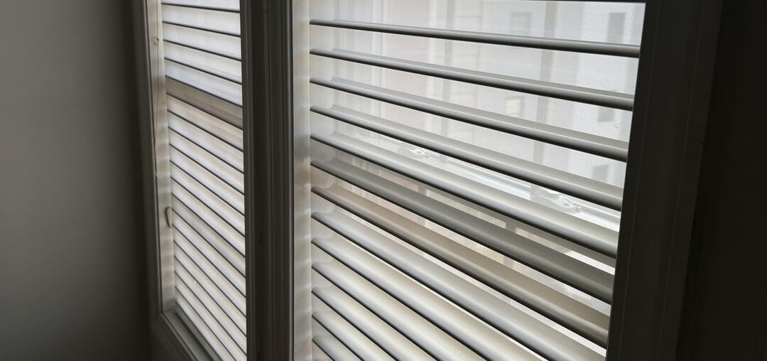 Blind/shade confusion