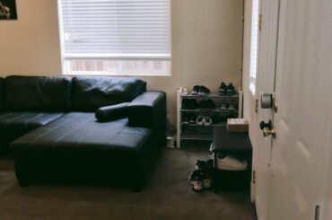 How would you decorate this living/dining room space? (Feel free to use Adobe for visual edits 🙏🏾🙏🏾)