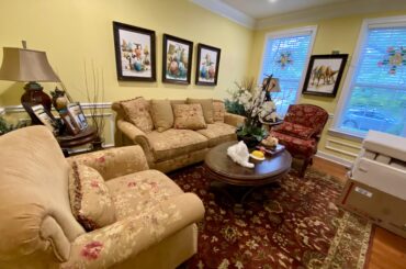 Need help with wall paint color