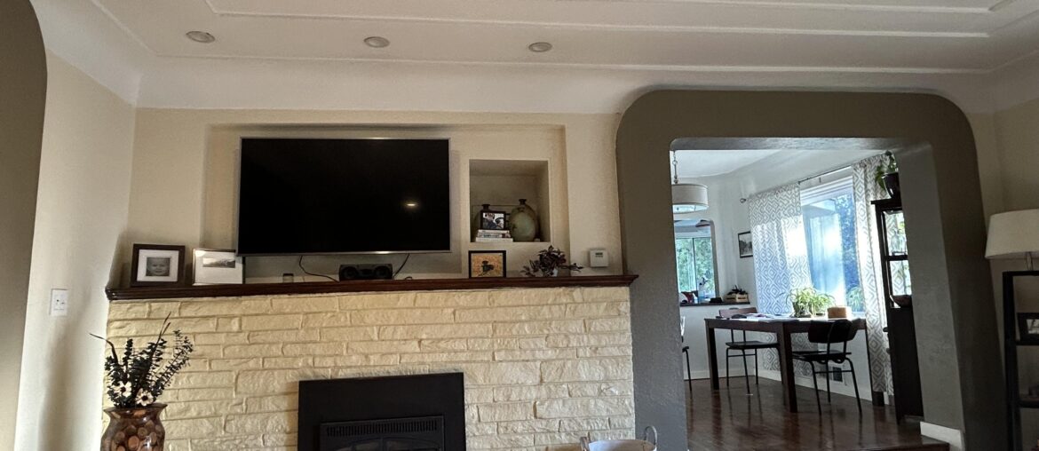 Paint this room with selling in mind