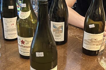 Mauritius wine bars?