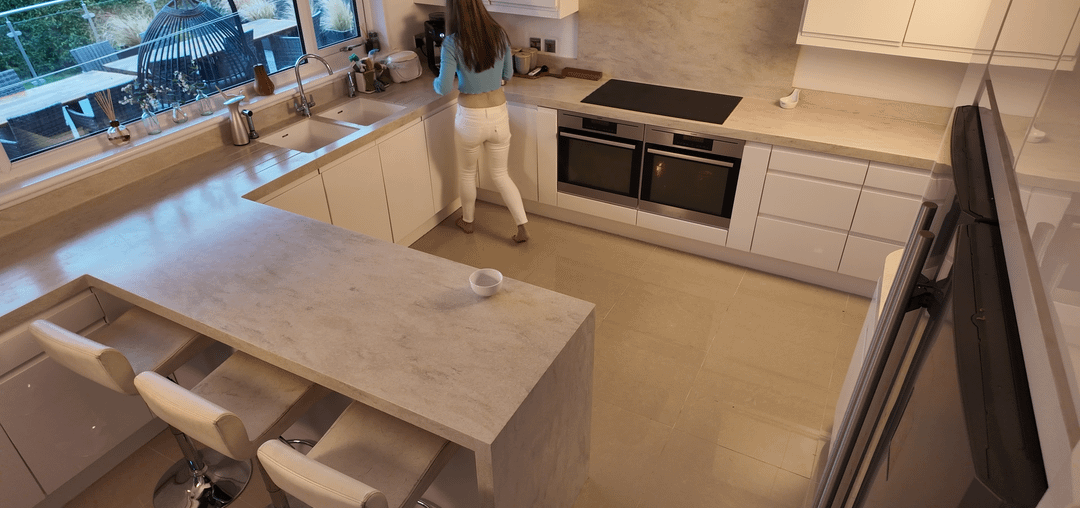 It's been a lot of work... but hyper-organised my kitchen!! (Before/After)