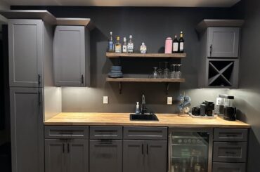 Do these shelves above the bar work?