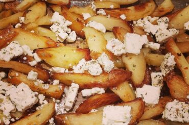 oven chips with oregano and feta