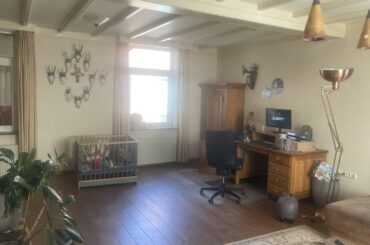 Want to pant my living room, not sure what way to go.