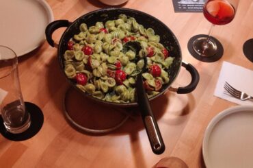 Orecchiette con pesto di pistacchio