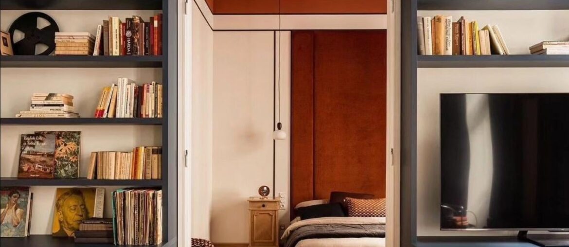 Interior of an apartment in Łódź, Poland. [1340x1331]