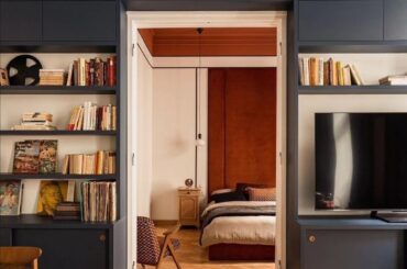 Interior of an apartment in Łódź, Poland. [1340x1331]