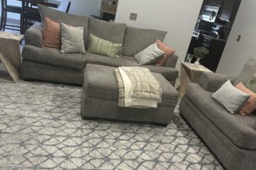 Recommendations for an ottoman tray? Which style would work best?