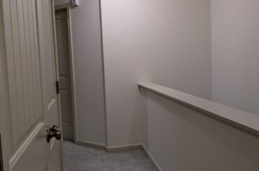 Any idea what to do with this space? No fake plants plz lol