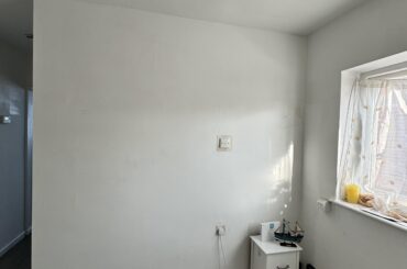 Just bought my first home at 26 years old, but I’m awful at home decoration. Could anyone please share any suggestions on what to put in this empty space? Much appreciated :)