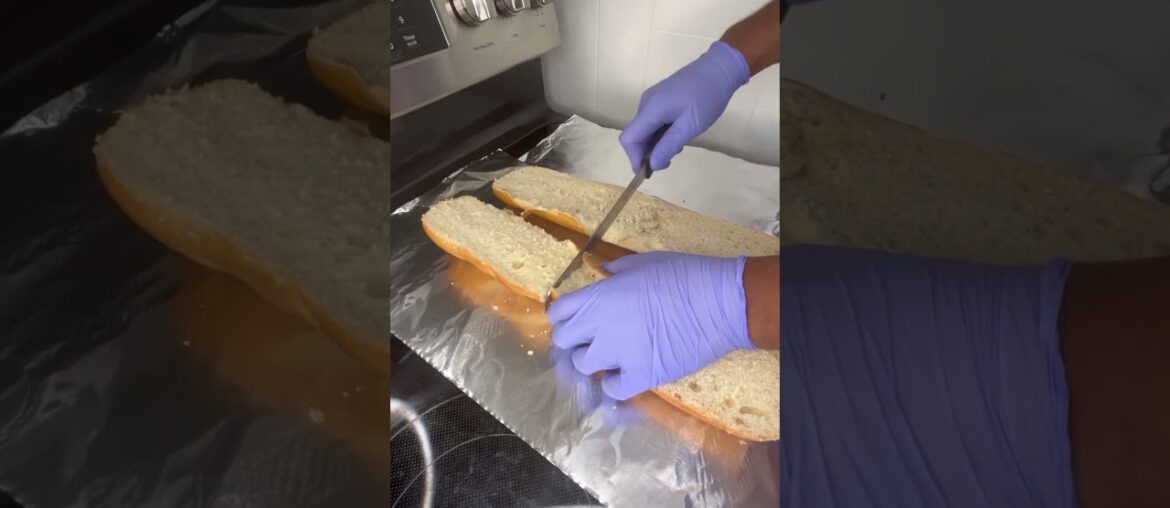 Budget-Friendly French Bread Pizza!! Budget-Friendly French Bread Pizza!!