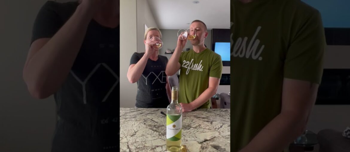 Jackson-Triggs Proprietors Selection Sauvignon Blanc Wine Tasting #winewithryan