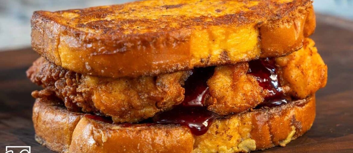 The ABSOLUTE BEST French Toast Chicken Sandwich Recipe You’ll Ever Try The ABSOLUTE BEST French Toast Chicken Sandwich Recipe You'll Ever Try
